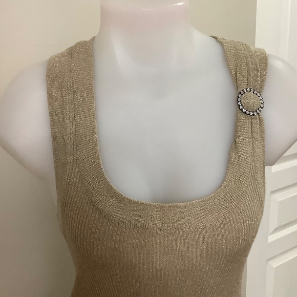 Shimmery Gold Tank w Diamond Gem M/L 36-38 Bust - Picture 6 of 8